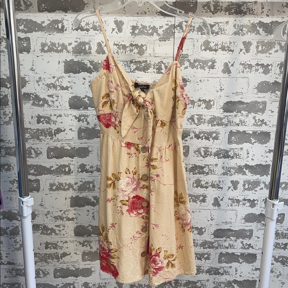 Sweet Rain Floral Dress Size Small